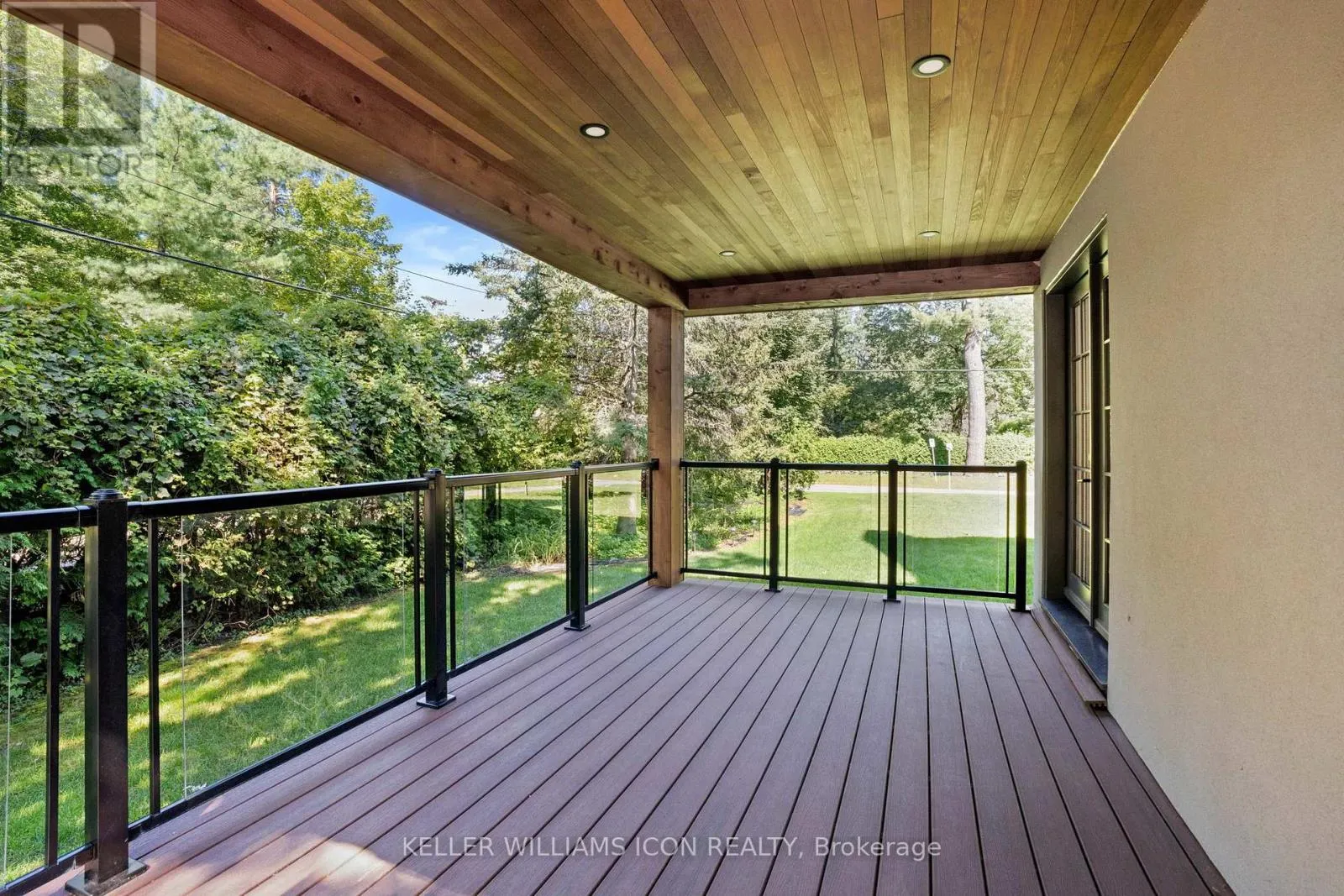 320 HILLCREST ROAD