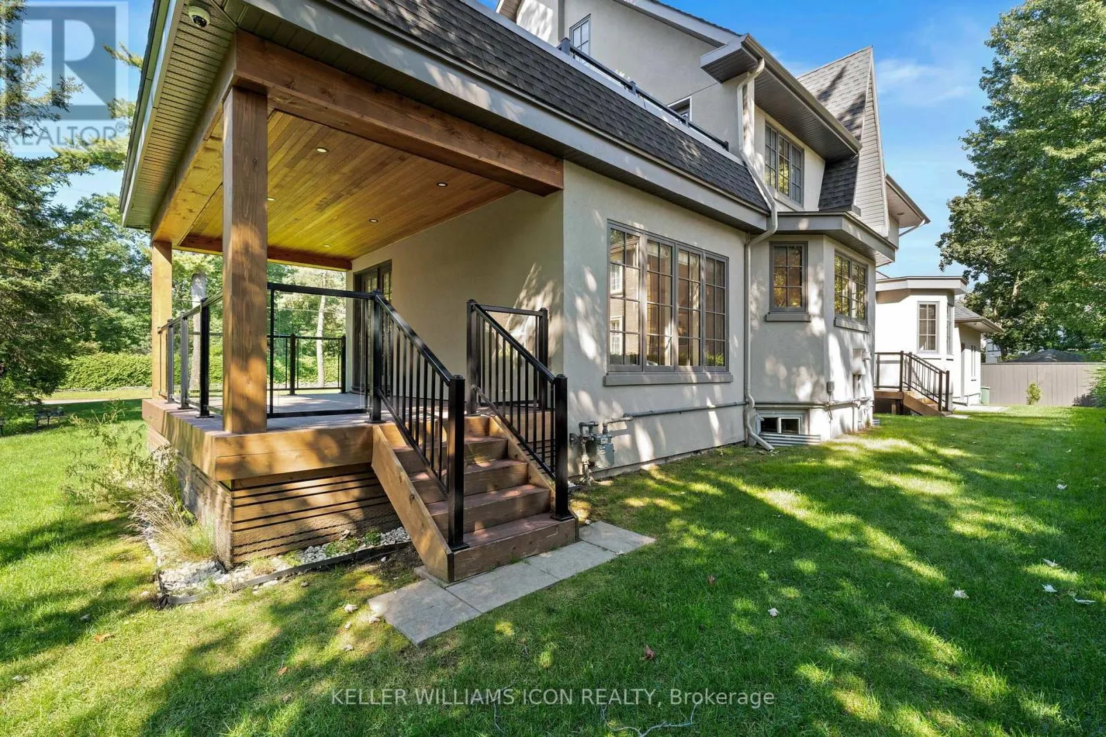320 HILLCREST ROAD