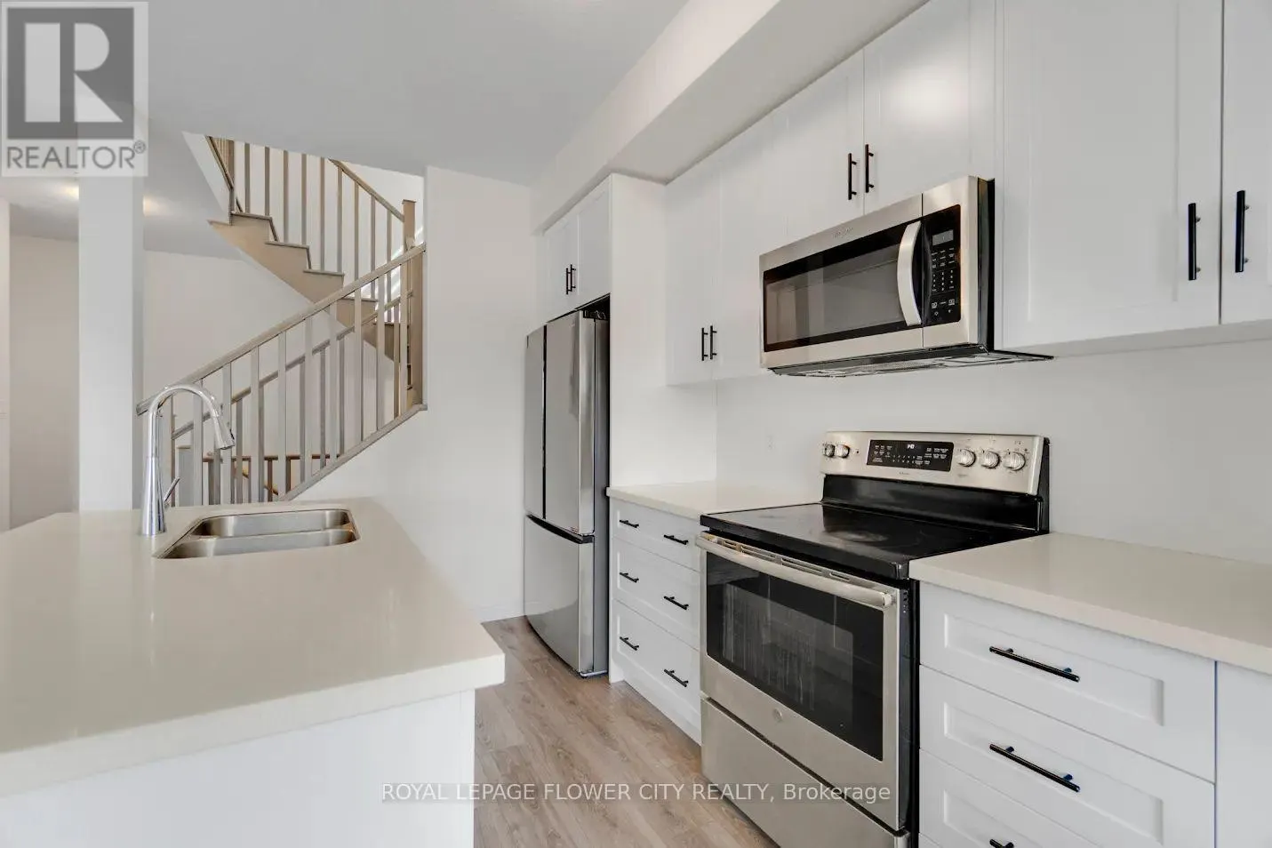 91 - 10 BIRMINGHAM DRIVE
