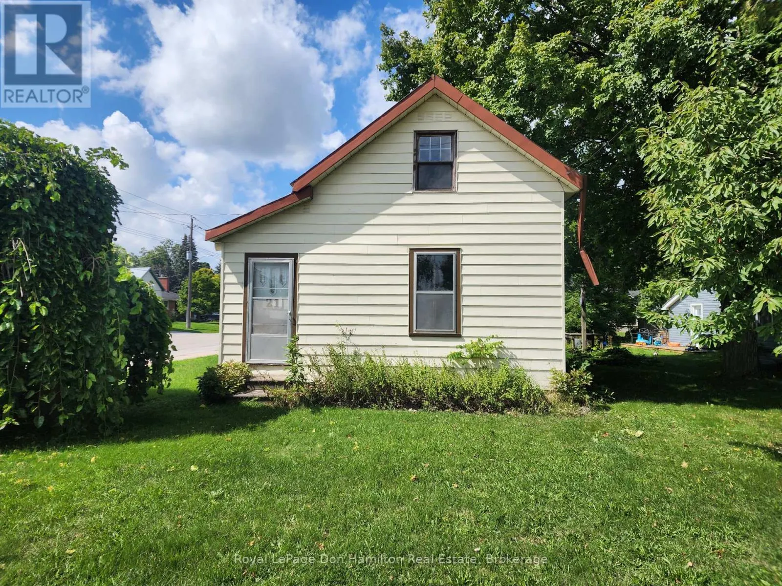 21 PETER STREET S