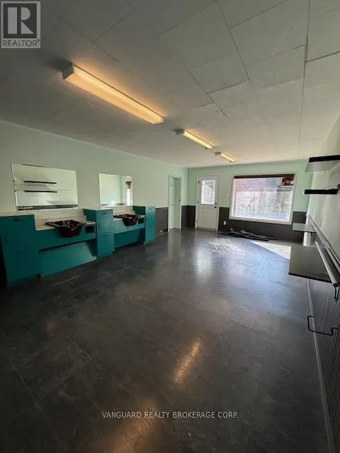 1803 4TH AVENUE W