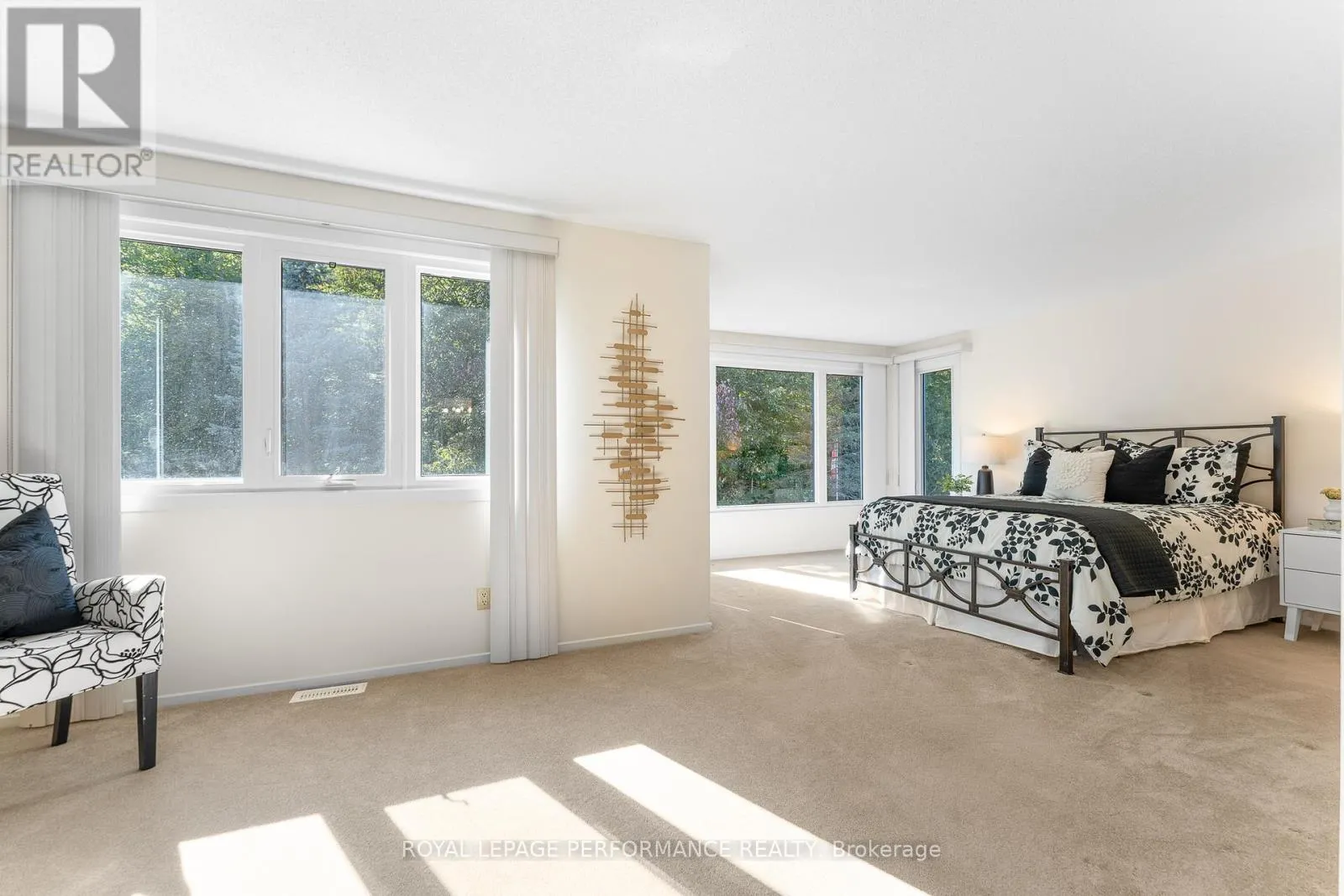 1848 THISTLELEAF CRESCENT