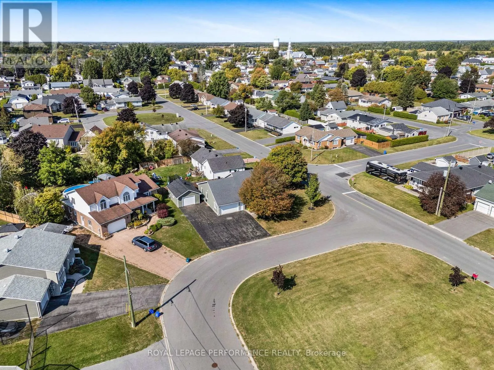 40 FAUCHER BOULEVARD