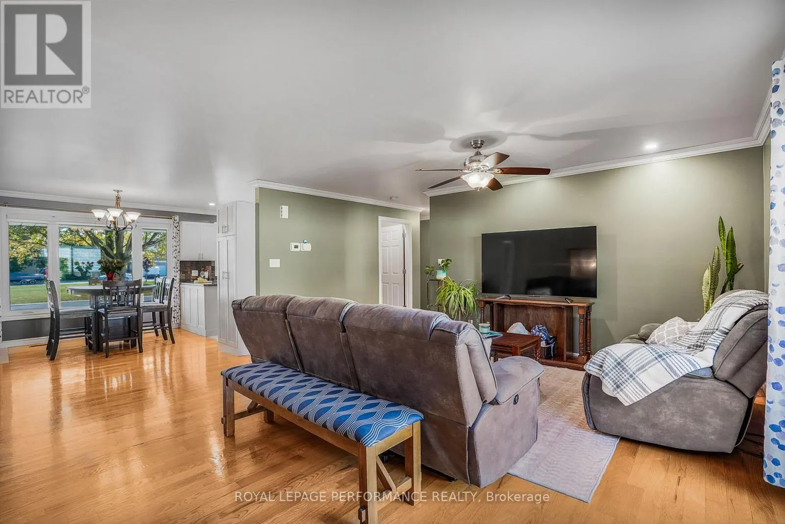 40 FAUCHER BOULEVARD