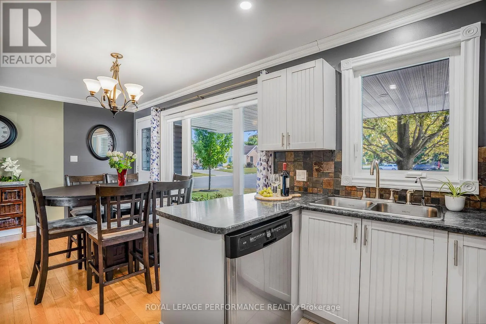 40 FAUCHER BOULEVARD