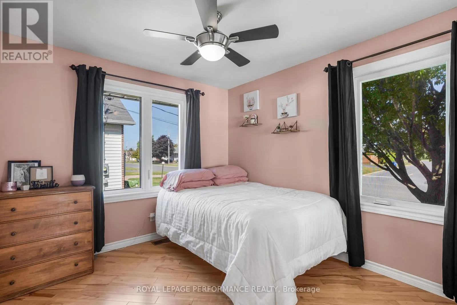 40 FAUCHER BOULEVARD