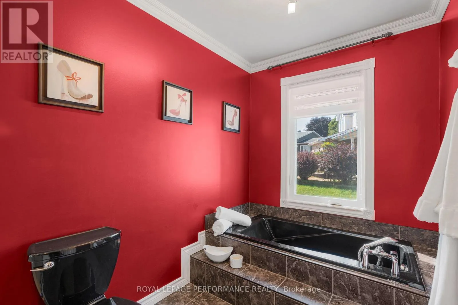 40 FAUCHER BOULEVARD