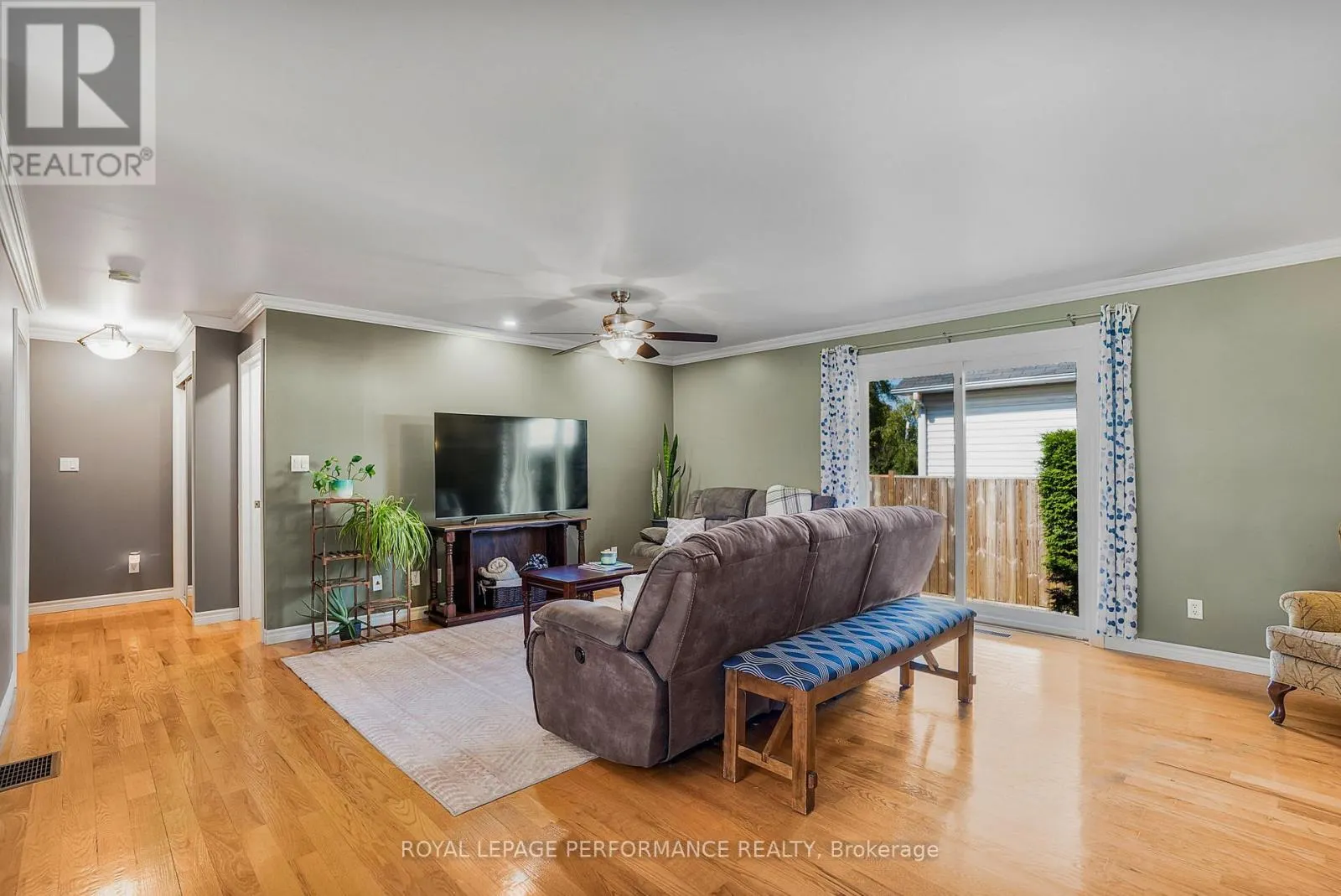 40 FAUCHER BOULEVARD