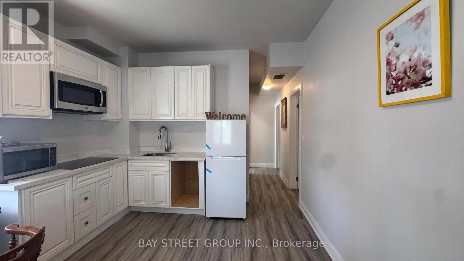 UNIT F - 5757 STANLEY AVENUE