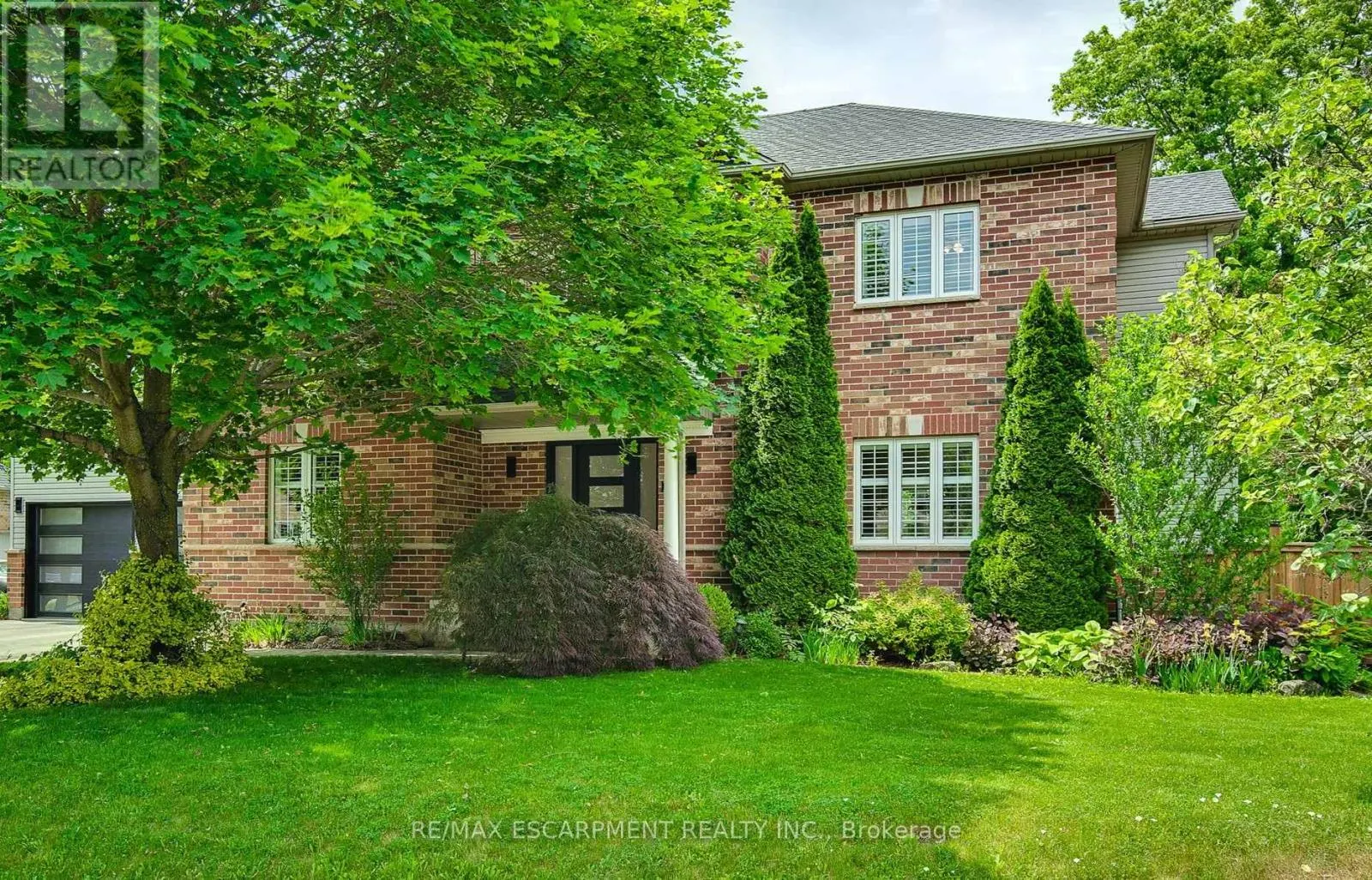 9 VALLEY RIDGE LANE