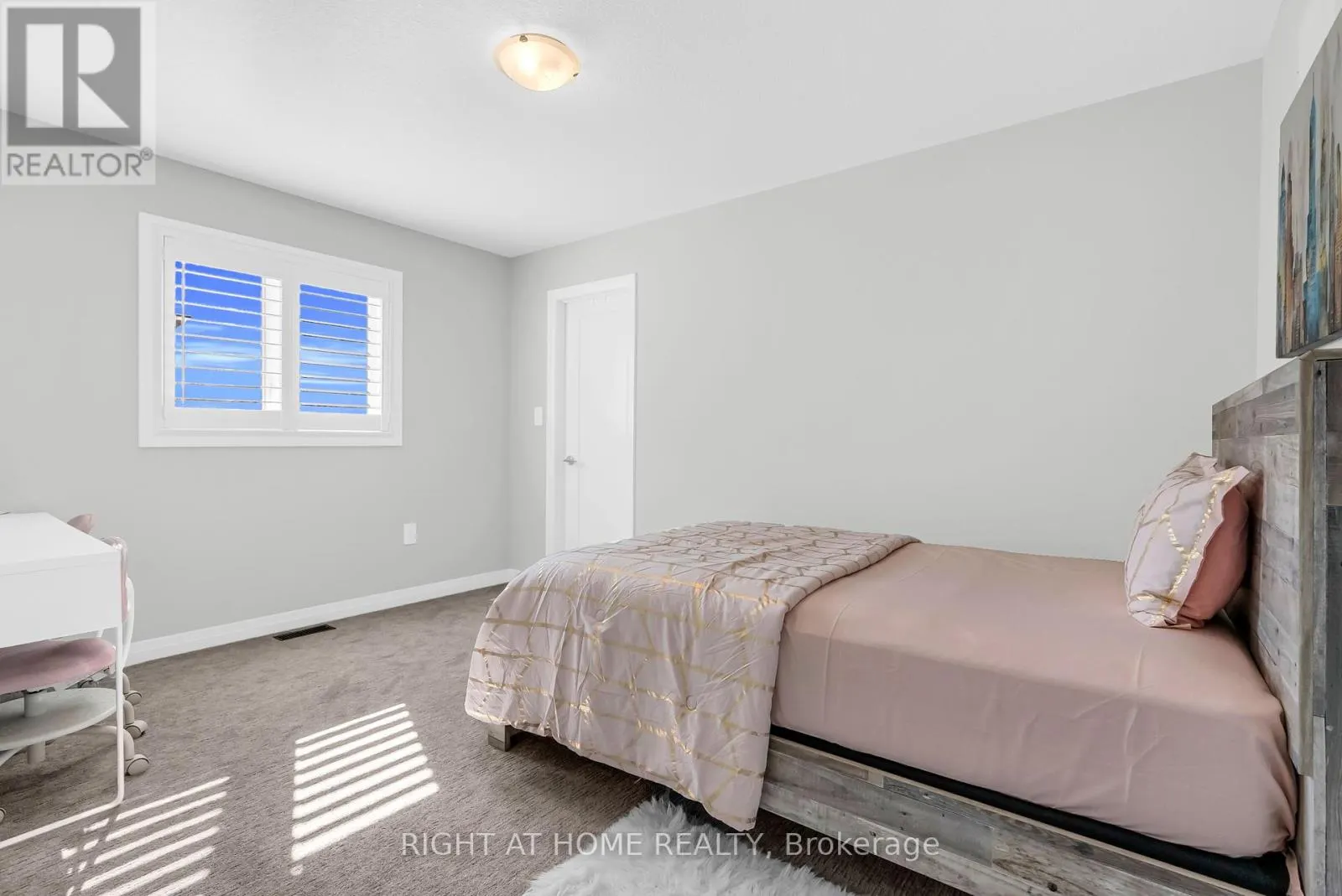 171 ROCKLEDGE DRIVE
