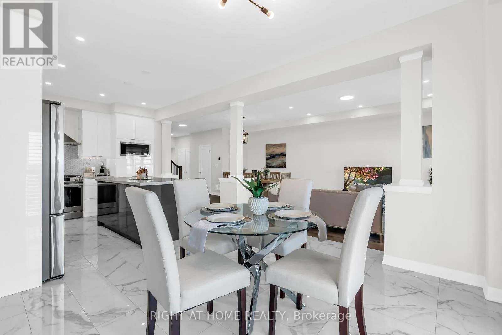 171 ROCKLEDGE DRIVE