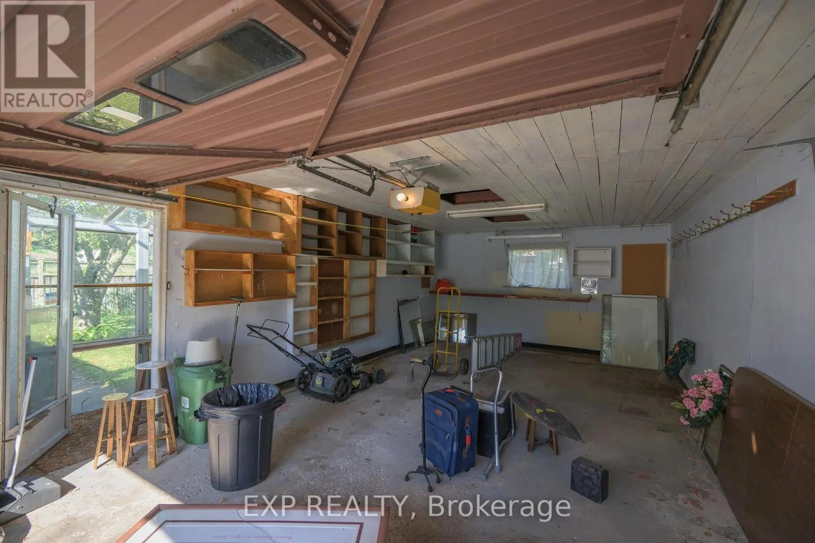 289 FAIRHAVEN CIRCLE
