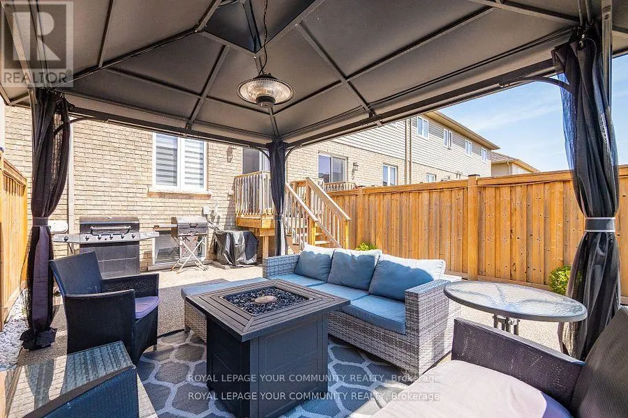 19 BETHUNE AVENUE