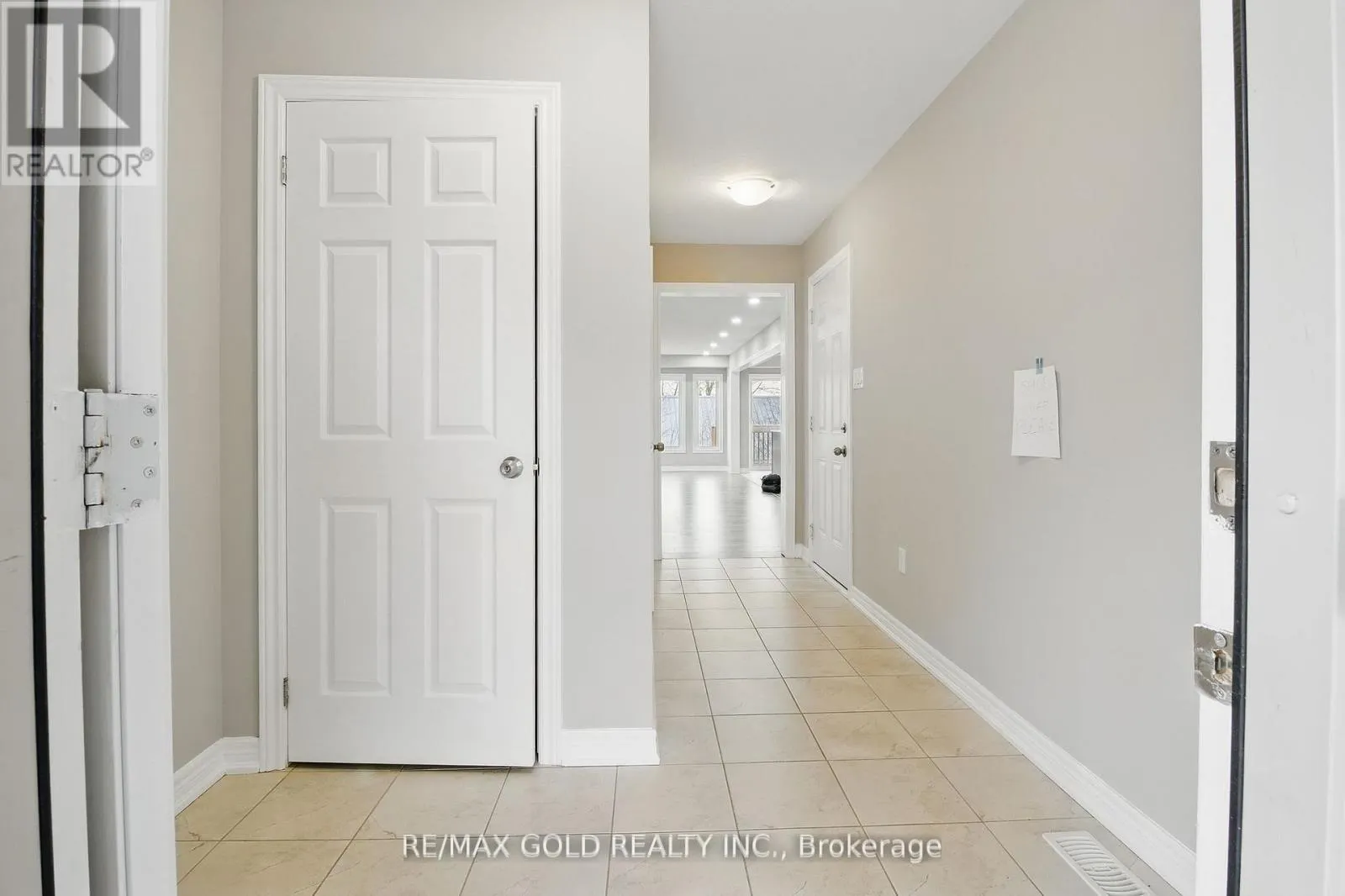 28 - 755 LINDEN DRIVE
