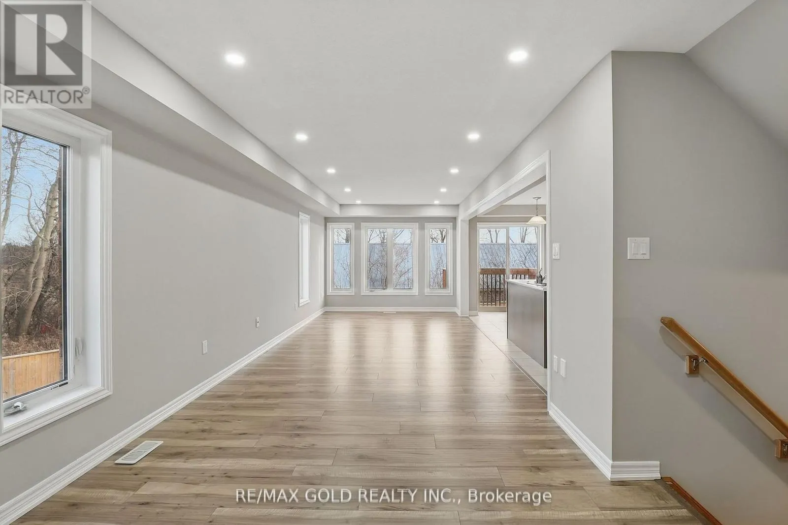 28 - 755 LINDEN DRIVE