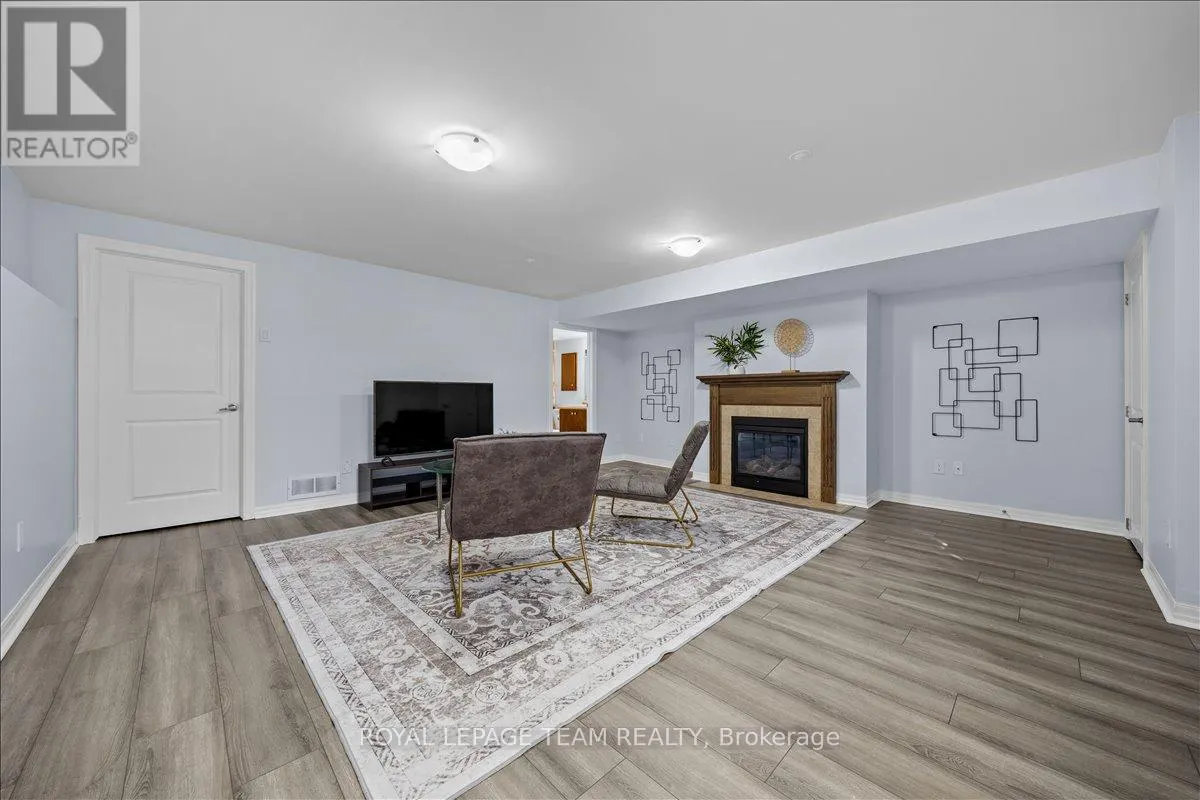333 TULUM CRESCENT