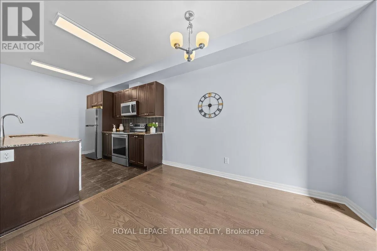 333 TULUM CRESCENT