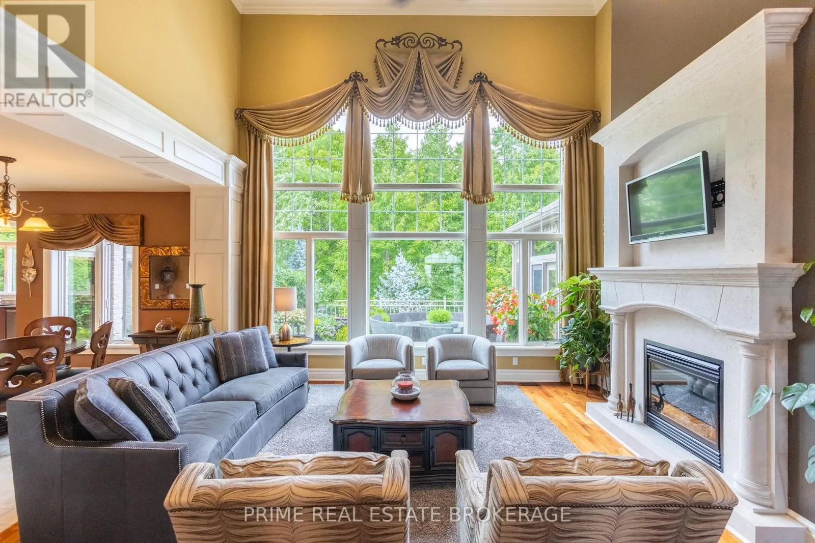 565 EAGLETRACE DRIVE