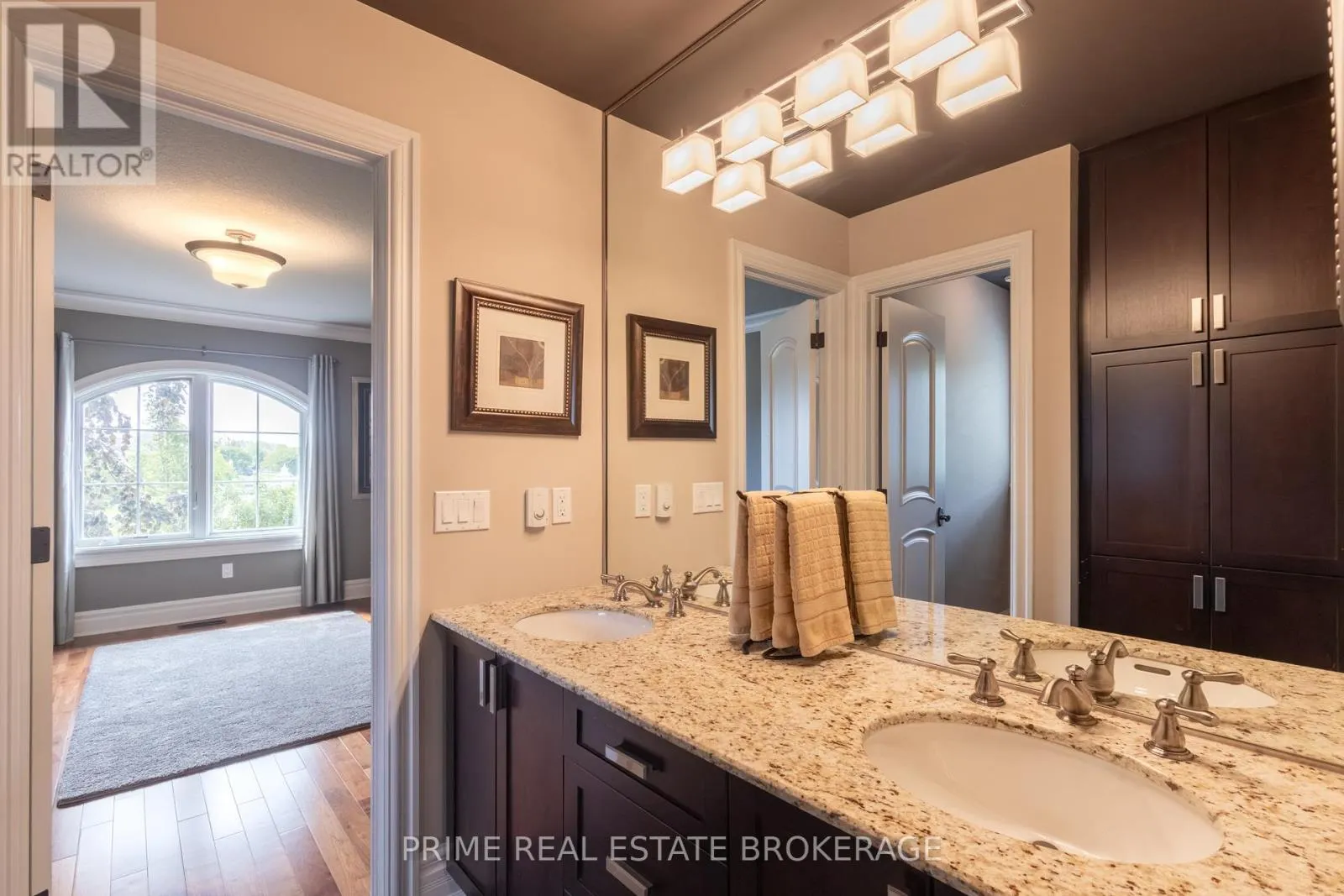 565 EAGLETRACE DRIVE