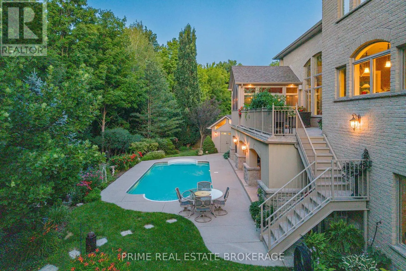 565 EAGLETRACE DRIVE