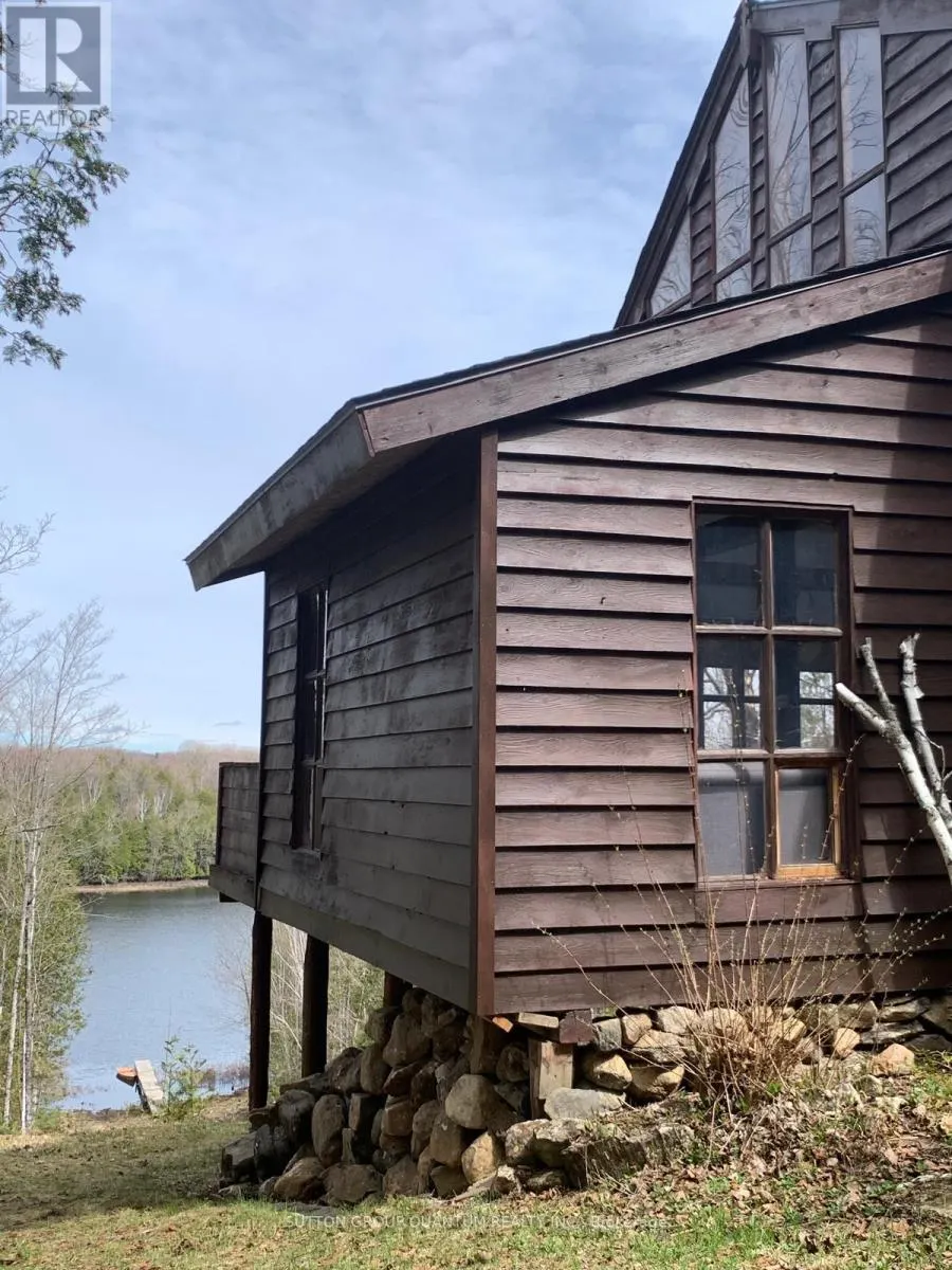 2724 RIVER ROAD