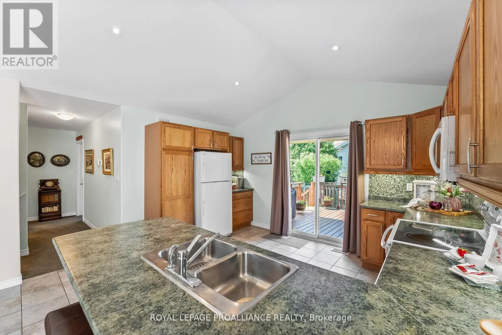 254 RAGLAN STREET