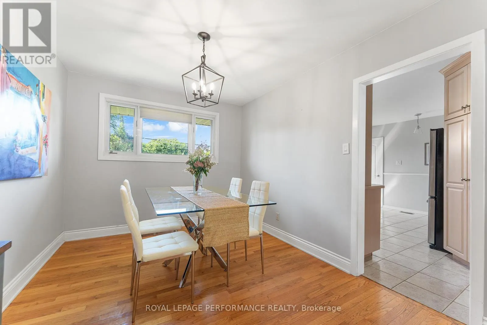 1044 CROMWELL DRIVE