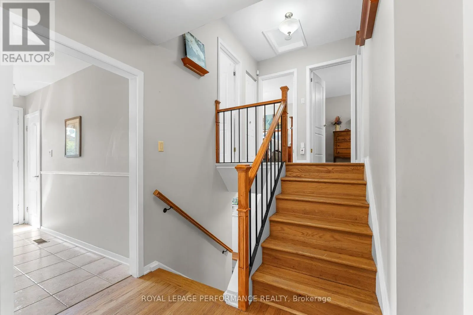 1044 CROMWELL DRIVE