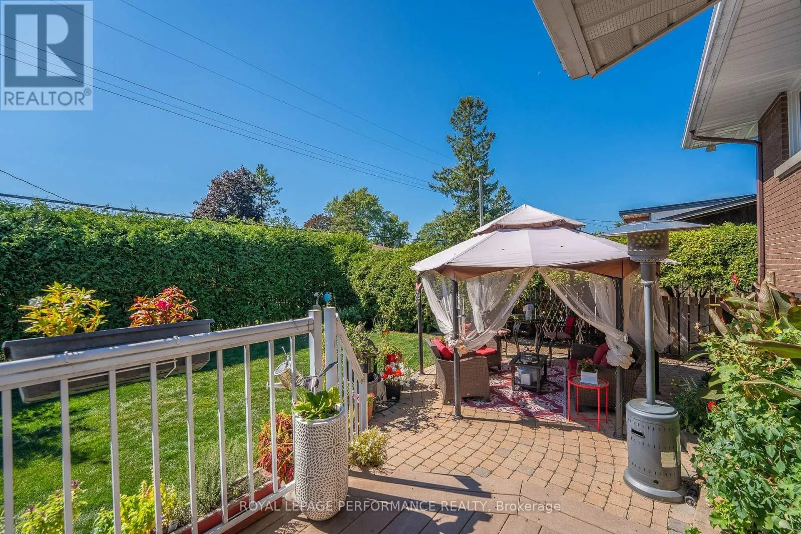 1044 CROMWELL DRIVE