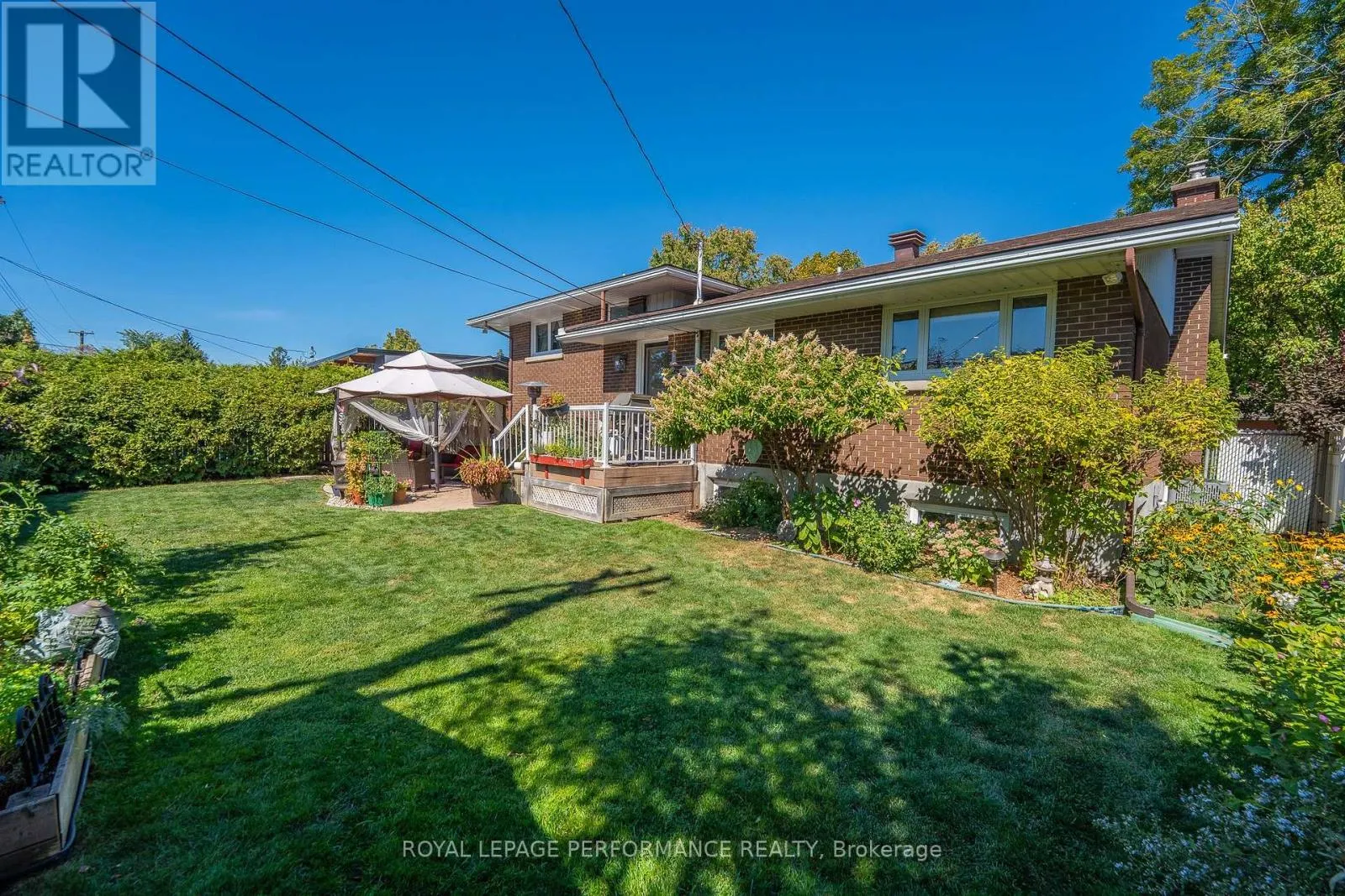 1044 CROMWELL DRIVE