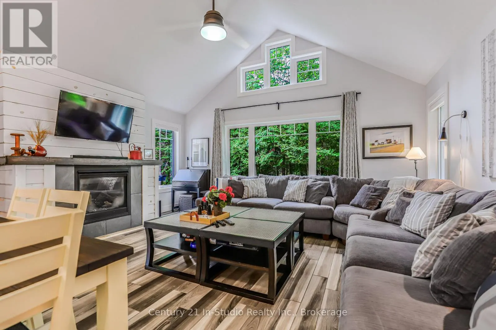 184 LAKEWOOD LANE