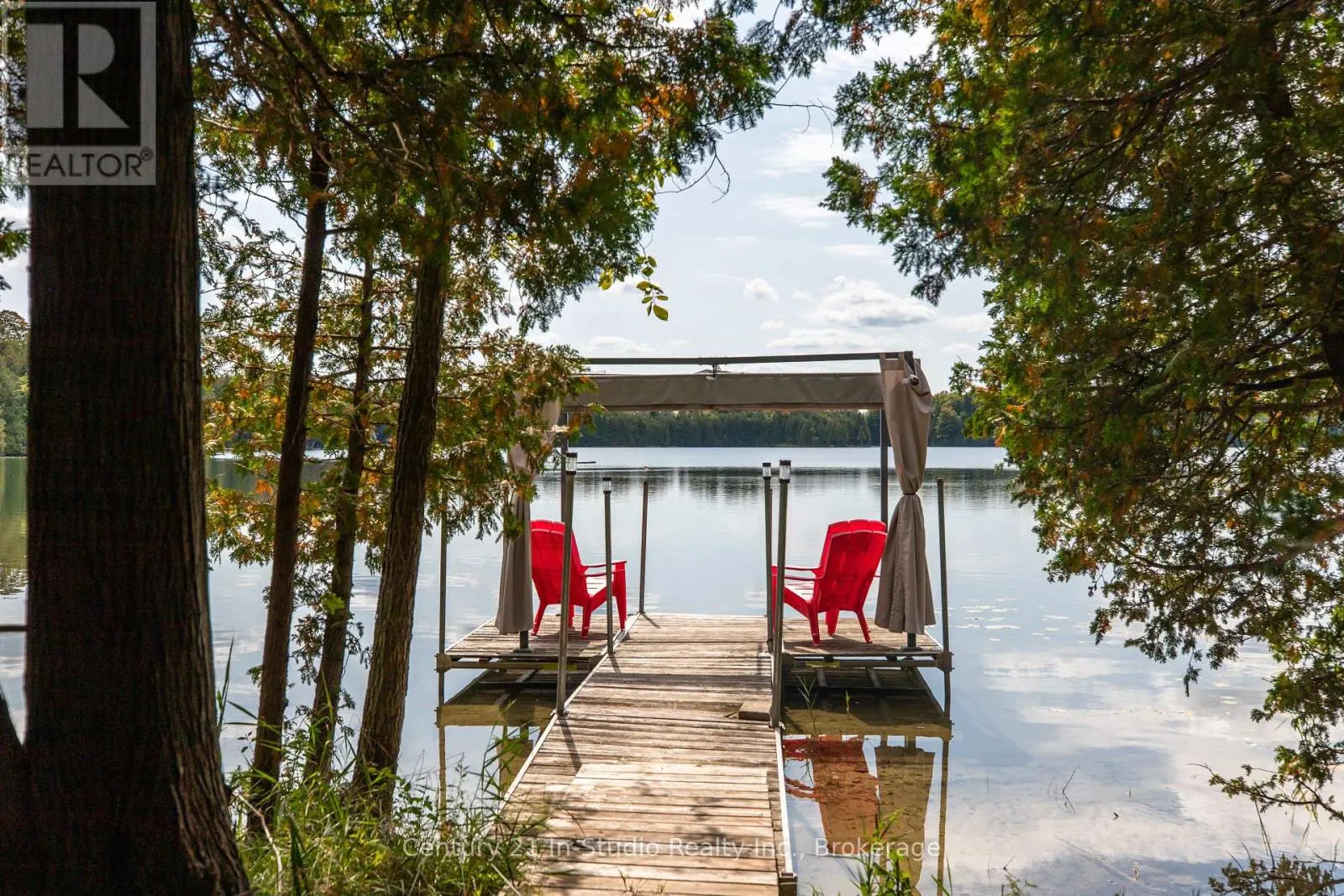 184 LAKEWOOD LANE