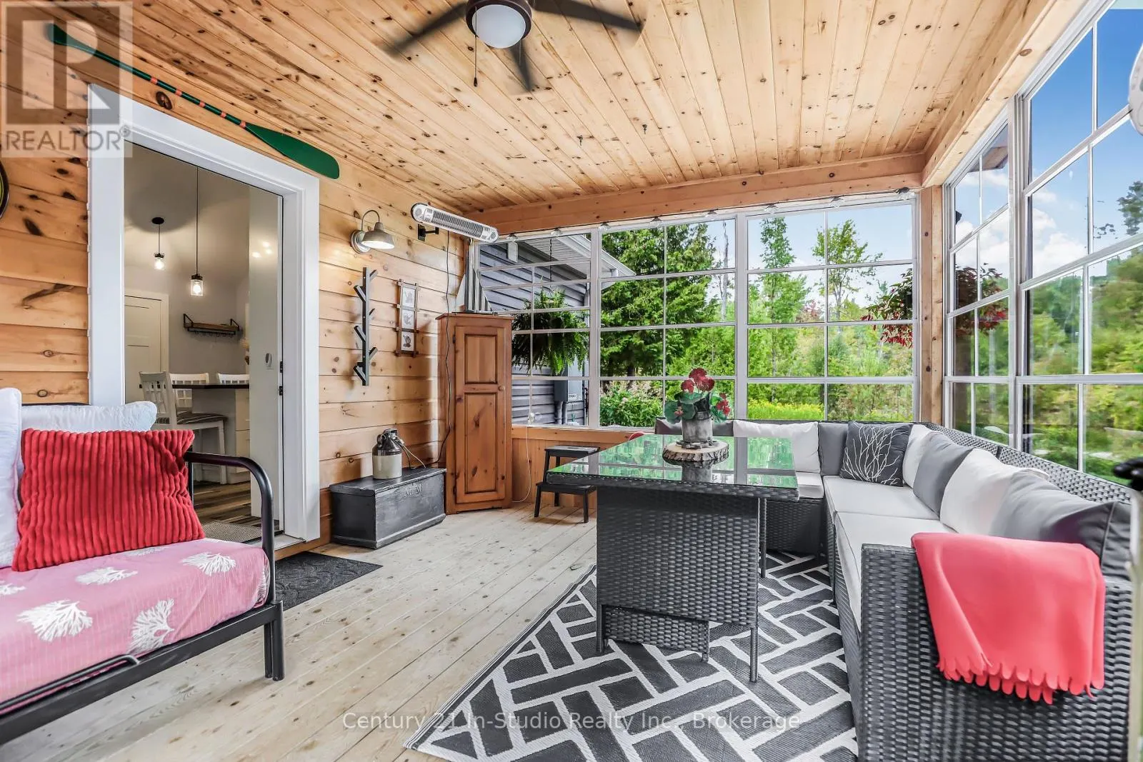 184 LAKEWOOD LANE