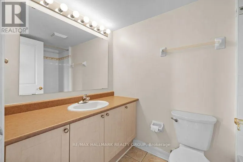 4C - 310 CENTRAL PARK DRIVE