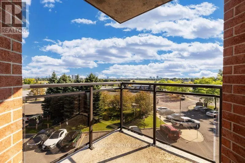 4C - 310 CENTRAL PARK DRIVE