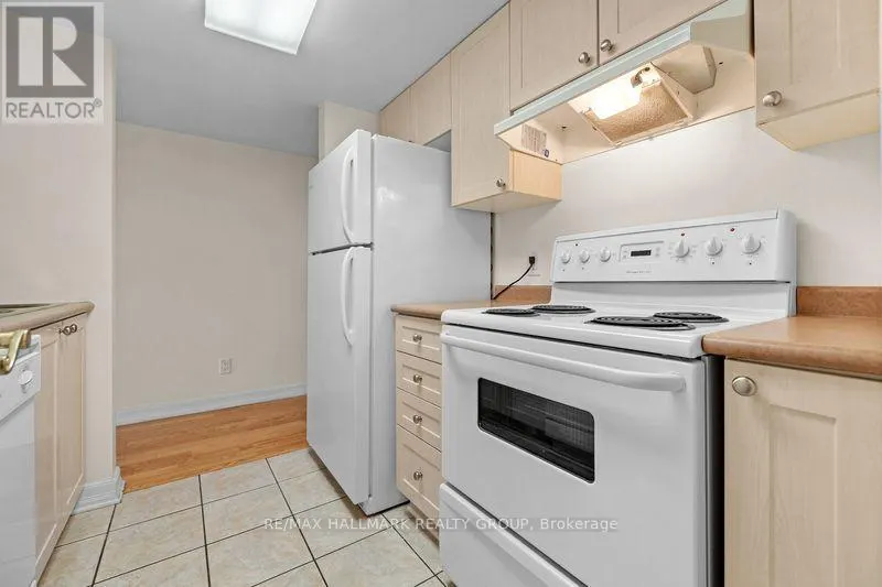 4C - 310 CENTRAL PARK DRIVE