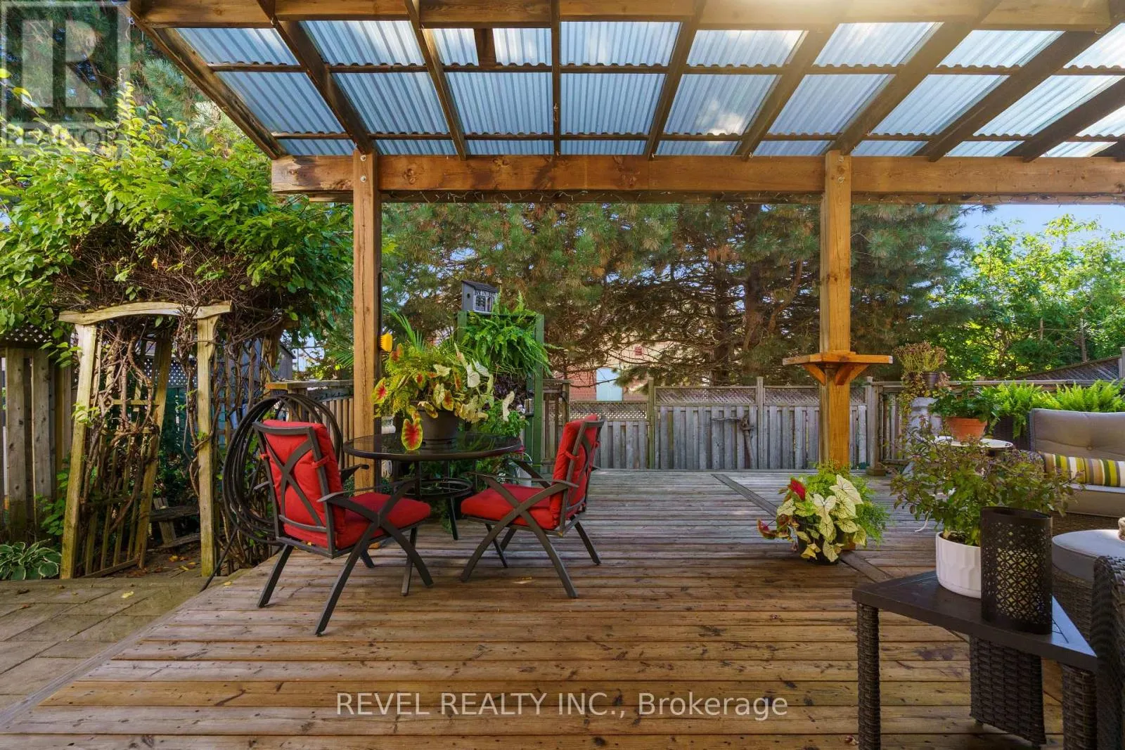 55 AMORE BOULEVARD