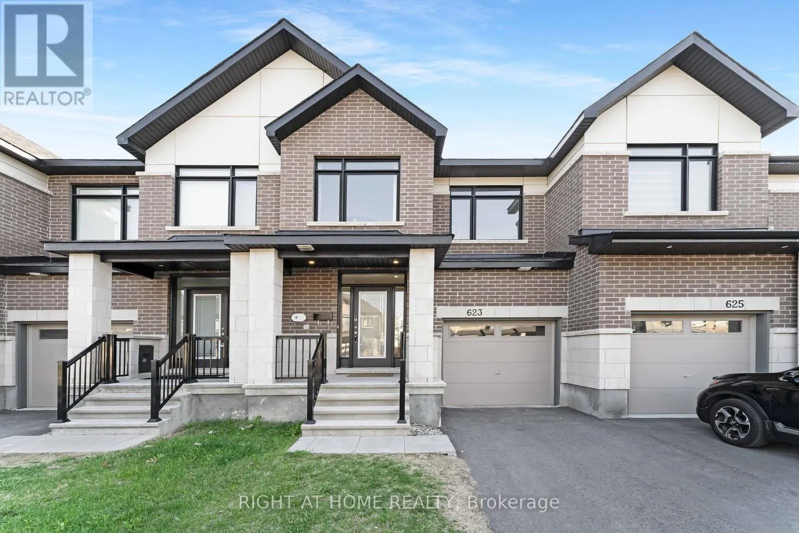 623 RATHBURN LANE