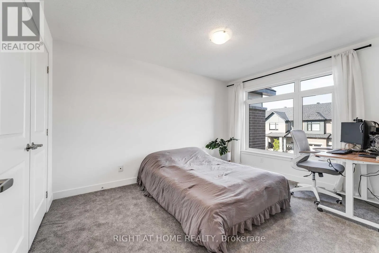 623 RATHBURN LANE