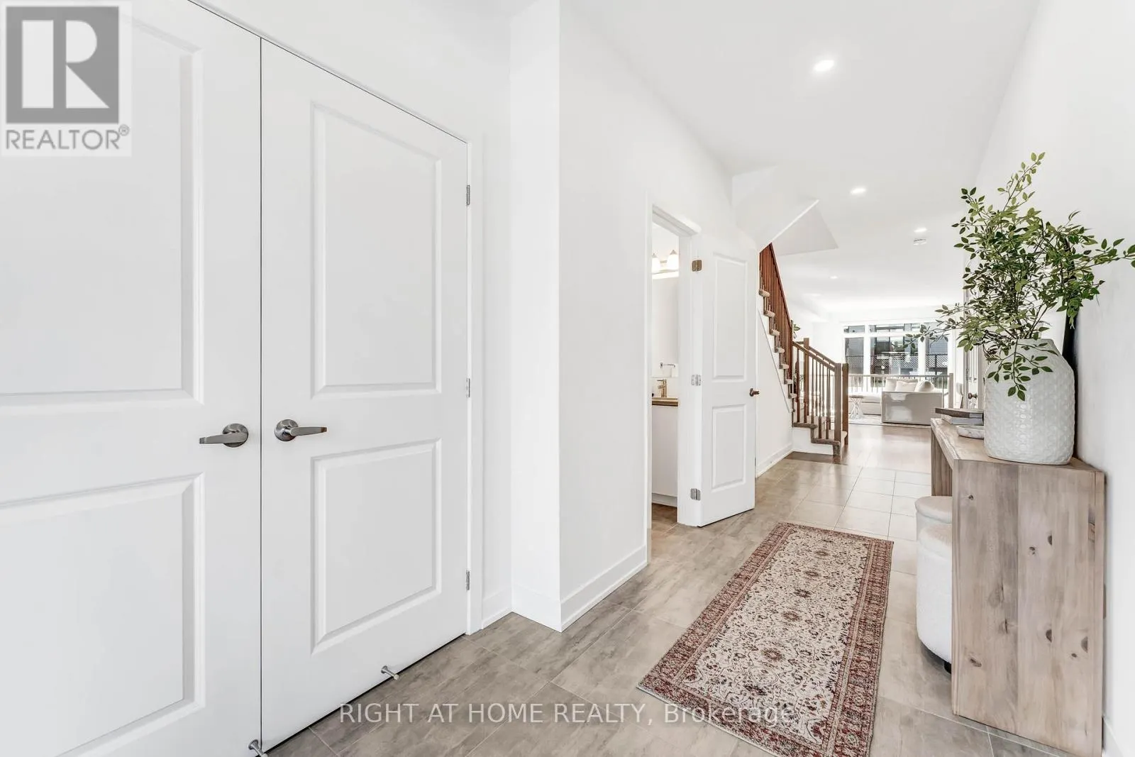 623 RATHBURN LANE