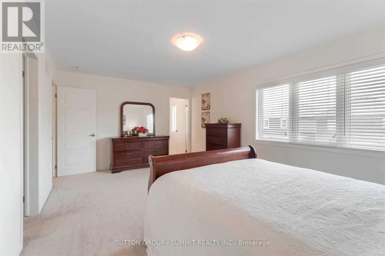 68 WANNAMAKER CRESCENT