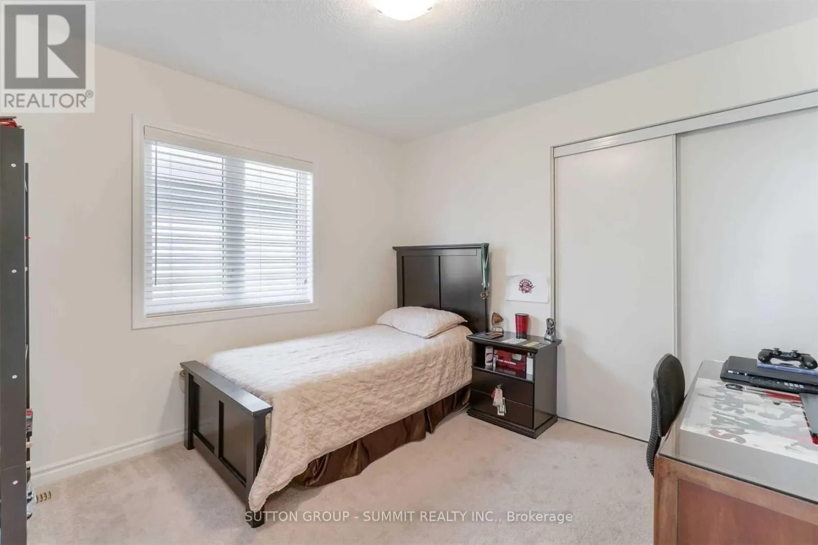 68 WANNAMAKER CRESCENT