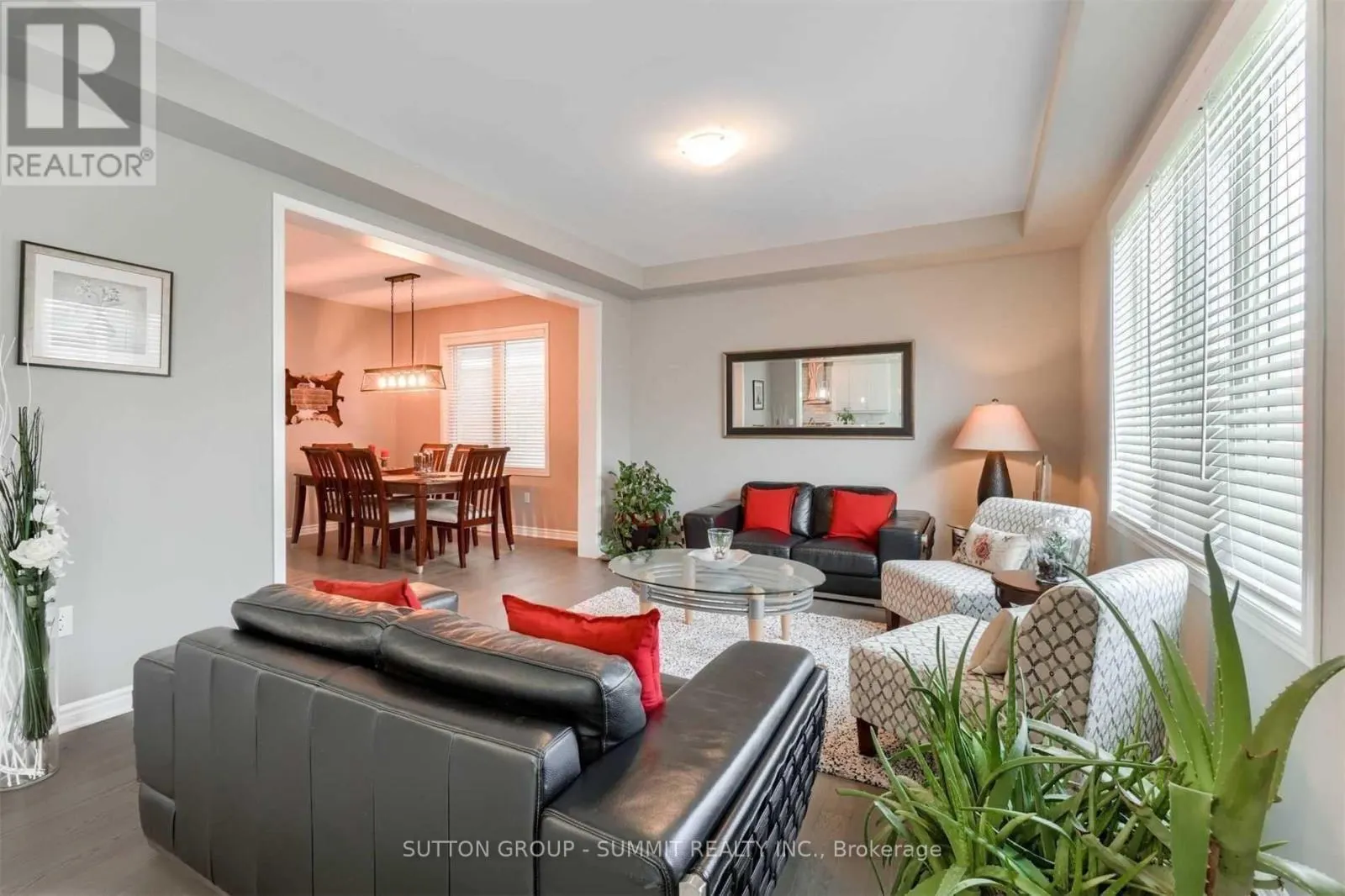 68 WANNAMAKER CRESCENT