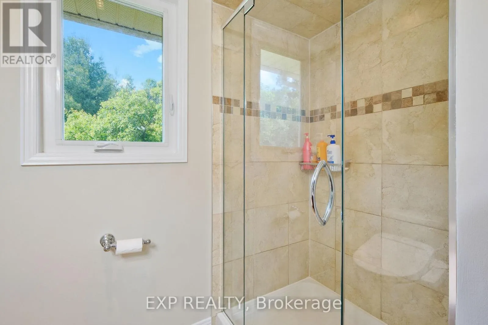 1376 MACDONALD ROAD