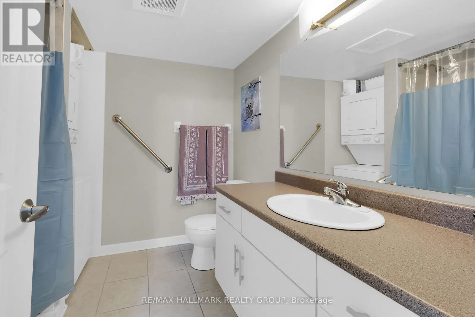 209 - 138 SOMERSET STREET W