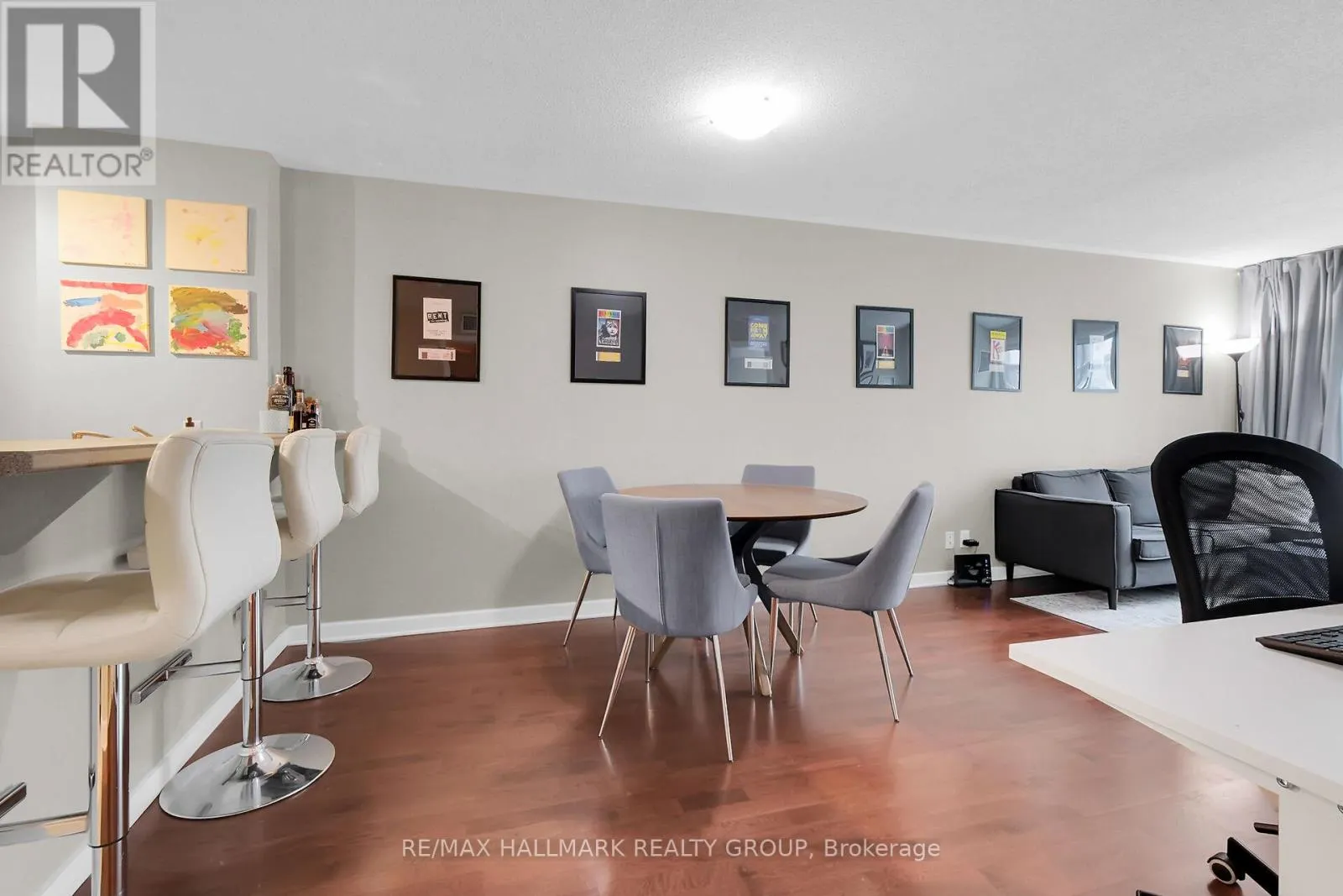 209 - 138 SOMERSET STREET W