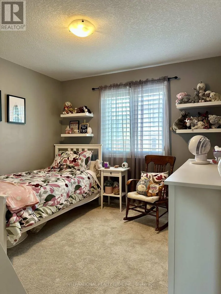 1409 OLD ZELLER DRIVE