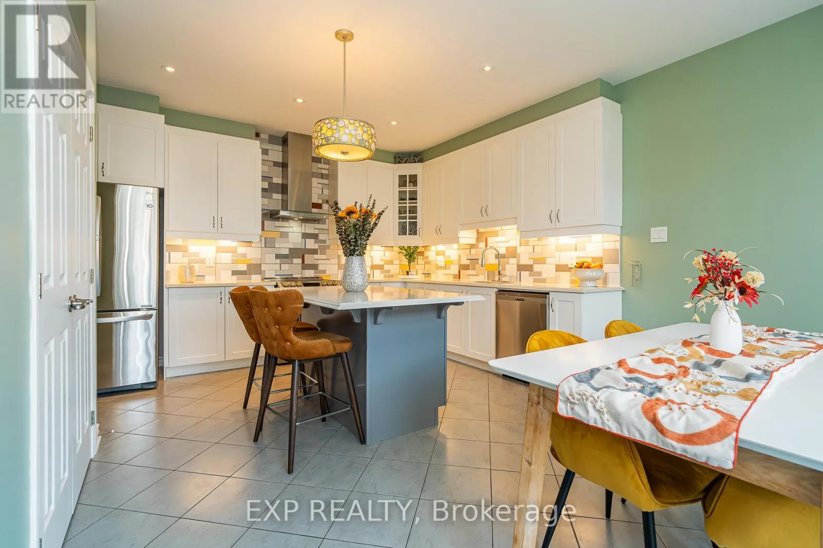 722 DEVARIO CRESCENT
