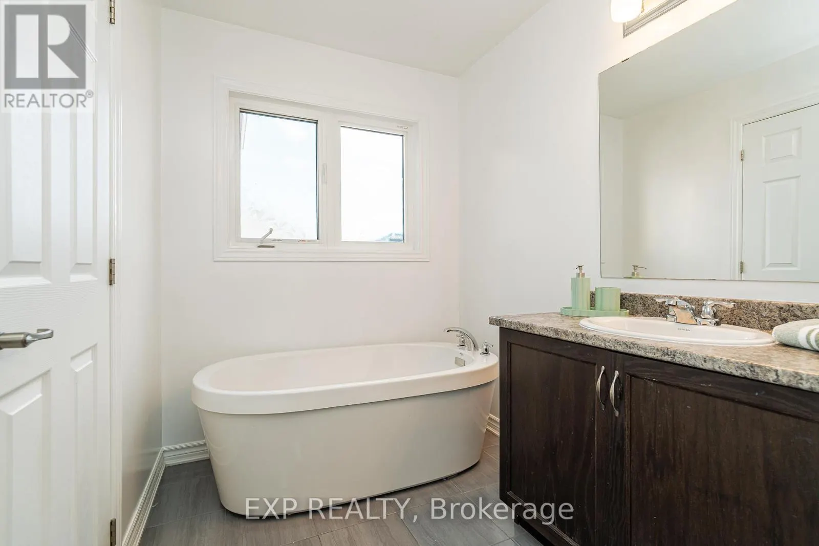 722 DEVARIO CRESCENT
